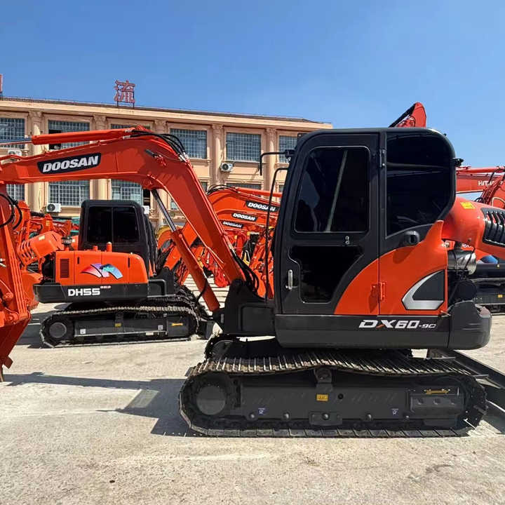 Doosan DX60 DX60-9c DH60-7 DX60W DX80 DX75 DX55 DH35 DH55 Used Mini Excavator Mas Maquinaria Municipal Y Ambiental - Bagger: das Bild 1 Doosan DX60 DX60-9c DH60-7 DX60W DX80 DX75 DX55 DH35 DH55 Used Mini Excavator Mas Maquinaria Municipal Y Ambiental - Bagger: das Bild 1