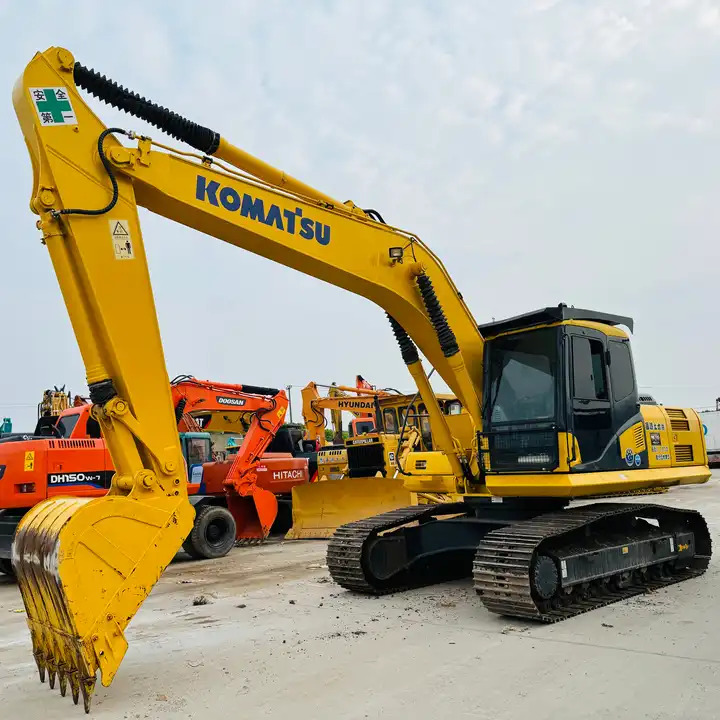 Hot Sale 20 Ton Crawler Excavator Komatsu Pc200-6 Pc200-7 Pc200-8 Original From Japan For Sale In Shanghai - Kettenbagger: das Bild 1 Hot Sale 20 Ton Crawler Excavator Komatsu Pc200-6 Pc200-7 Pc200-8 Original From Japan For Sale In Shanghai - Kettenbagger: das Bild 1