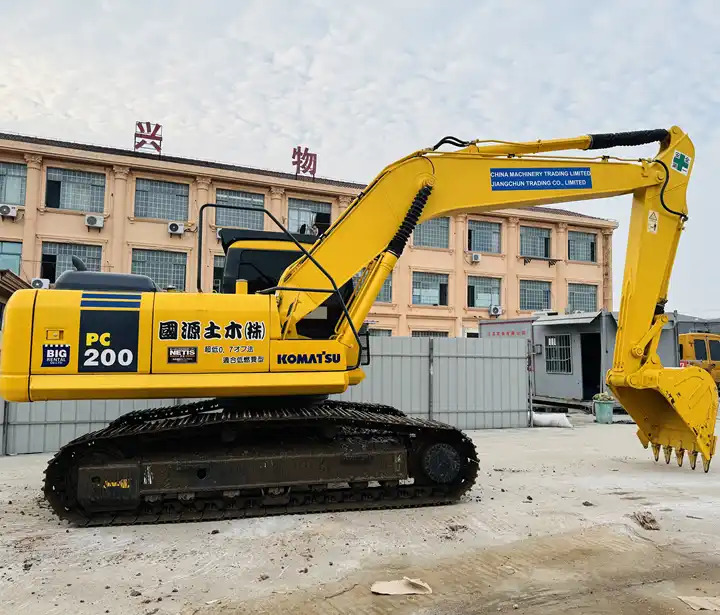 Hot Sale 20 Ton Crawler Excavator Komatsu Pc200-6 Pc200-7 Pc200-8 Original From Japan For Sale In Shanghai - Kettenbagger: das Bild 2 Hot Sale 20 Ton Crawler Excavator Komatsu Pc200-6 Pc200-7 Pc200-8 Original From Japan For Sale In Shanghai - Kettenbagger: das Bild 2