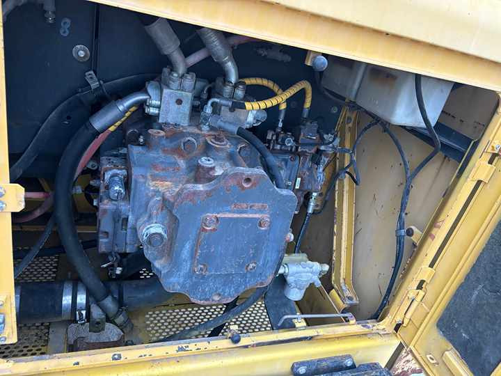 Japan Used komatsu Excavator Model PC800 PC700 PC460 Mining Excavator Excellent Condition with Good Price for Sale - Kettenbagger: das Bild 5 Japan Used komatsu Excavator Model PC800 PC700 PC460 Mining Excavator Excellent Condition with Good Price for Sale - Kettenbagger: das Bild 5