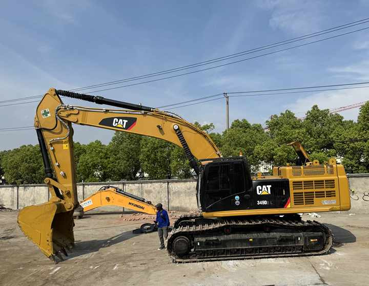 Large-size Japan Made Second-hand Digging Machinery Cat 349d,High Performance Used Excavator Caterpillar 349d in Shanghai - Kettenbagger: das Bild 1 Large-size Japan Made Second-hand Digging Machinery Cat 349d,High Performance Used Excavator Caterpillar 349d in Shanghai - Kettenbagger: das Bild 1