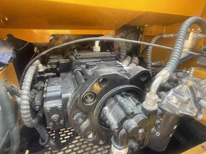 Less Working Hours With Excellent Performance Digger 21 Ton Cost-effective Used Sany Second Hand Sany Sy215cpro Excavator - Kettenbagger: das Bild 4 Less Working Hours With Excellent Performance Digger 21 Ton Cost-effective Used Sany Second Hand Sany Sy215cpro Excavator - Kettenbagger: das Bild 4