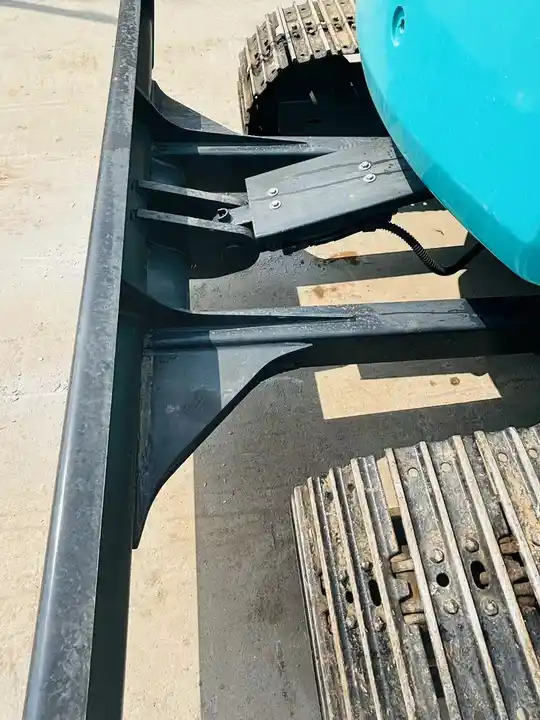 Original Color 7 Ton Hydraulic Excavator Kobelco Sk75-8 Mini Tracked Excavator With Quality Warranty In Shanghai - Kettenbagger: das Bild 3 Original Color 7 Ton Hydraulic Excavator Kobelco Sk75-8 Mini Tracked Excavator With Quality Warranty In Shanghai - Kettenbagger: das Bild 3