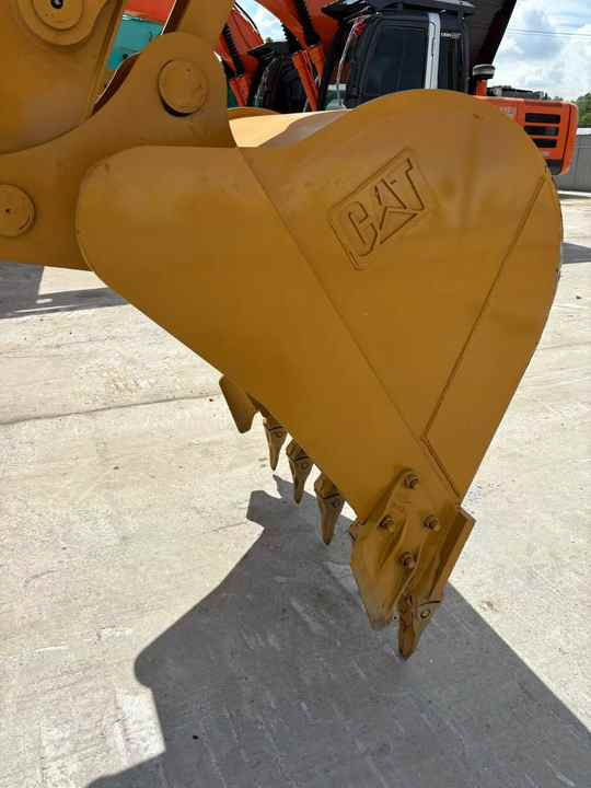 Original Second-hand Used Caterpillar Cat 320d2 320d2l 320d 320dl Cat320d2 Crawler Excavator cat 320d Excavator for Sale - Bagger: das Bild 5 Original Second-hand Used Caterpillar Cat 320d2 320d2l 320d 320dl Cat320d2 Crawler Excavator cat 320d Excavator for Sale - Bagger: das Bild 5