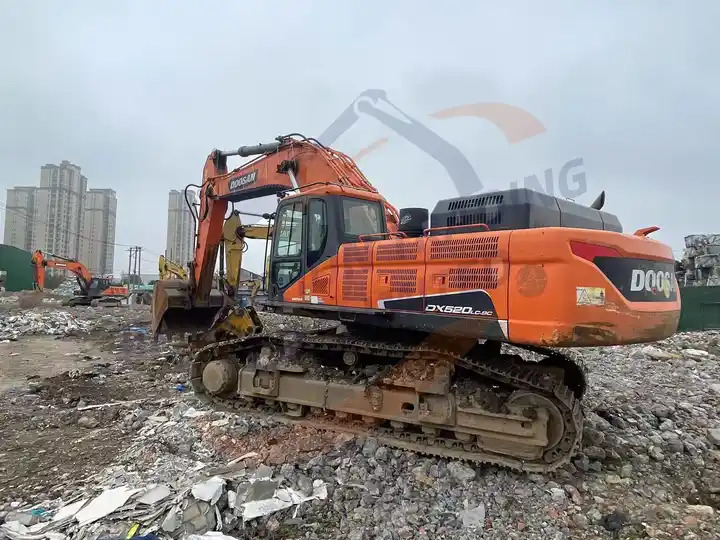 USED KOREA BRAND DOOSAN EXCAVATOR DX520LC DX520LC-9 C HYDRAULIC BIG DIGGER GOOD CONDITION FOR SALE - Bagger: das Bild 2 USED KOREA BRAND DOOSAN EXCAVATOR DX520LC DX520LC-9 C HYDRAULIC BIG DIGGER GOOD CONDITION FOR SALE - Bagger: das Bild 2