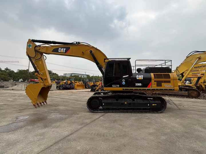 Used CATERPILLAR 336D2 Excavator CAT 336D2 330 360 Used CAT 336D2 Excavator for Sale Used Walking Excavator on Caterpillar - Bagger: das Bild 5 Used CATERPILLAR 336D2 Excavator CAT 336D2 330 360 Used CAT 336D2 Excavator for Sale Used Walking Excavator on Caterpillar - Bagger: das Bild 5