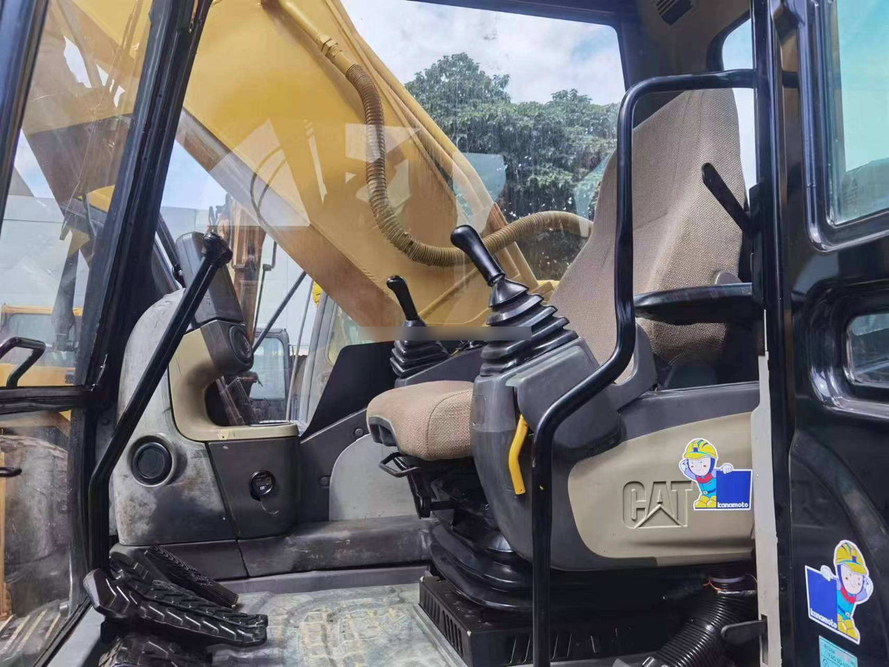 Used Caterpillar excavator CAT 329DL in good condition for sale - Kettenbagger: das Bild 5 Used Caterpillar excavator CAT 329DL in good condition for sale - Kettenbagger: das Bild 5