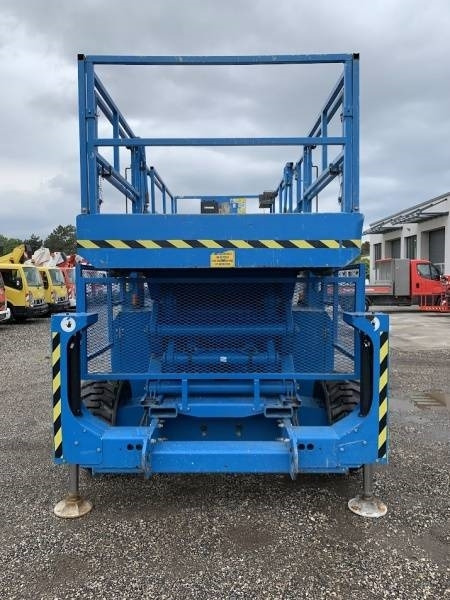 Genie GS4390 - 15,11m, diesel, 4x4 - Scherenbühne: das Bild 3 Genie GS4390 - 15,11m, diesel, 4x4 - Scherenbühne: das Bild 3