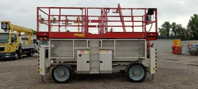 Genie GS4390 - 15,11m, diesel, 4x4 - Scherenbühne: das Bild 5 Genie GS4390 - 15,11m, diesel, 4x4 - Scherenbühne: das Bild 5