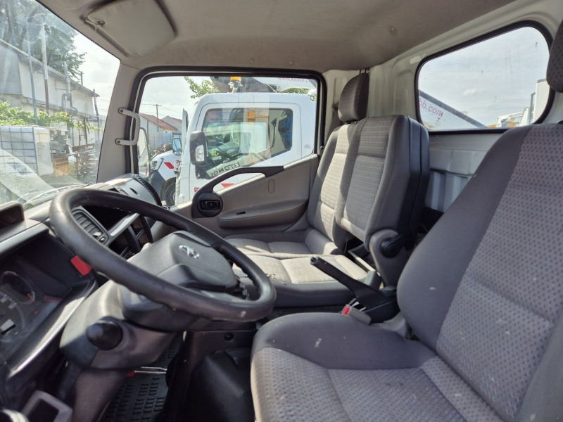 LKW mit Arbeitsbühne Nissan Cabstar CTE ZED 21 J - 21 m - 200 kg: das Bild 11