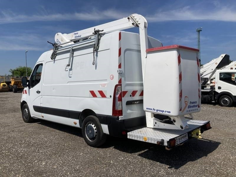 Renault Master France Elevateur 121FT - 12,5 m - 120kg - LKW mit Arbeitsbühne: das Bild 5 Renault Master France Elevateur 121FT - 12,5 m - 120kg - LKW mit Arbeitsbühne: das Bild 5
