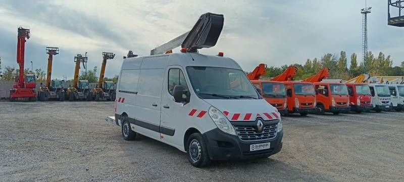 Renault Master Klubb K32 - LKW mit Arbeitsbühne: das Bild 1 Renault Master Klubb K32 - LKW mit Arbeitsbühne: das Bild 1