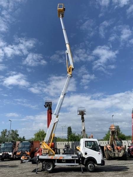 LKW mit Arbeitsbühne Renault Maxity Multitel MX200 - 20 m: das Bild 11