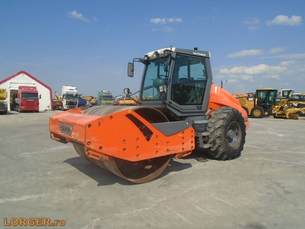 Hamm H13 i x - Walzenzug: das Bild 2 Hamm H13 i x - Walzenzug: das Bild 2