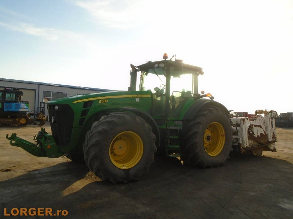John Deere 8530 cu stabilizator de sol Wirtgen WS 250. - Traktor: das Bild 2 John Deere 8530 cu stabilizator de sol Wirtgen WS 250. - Traktor: das Bild 2