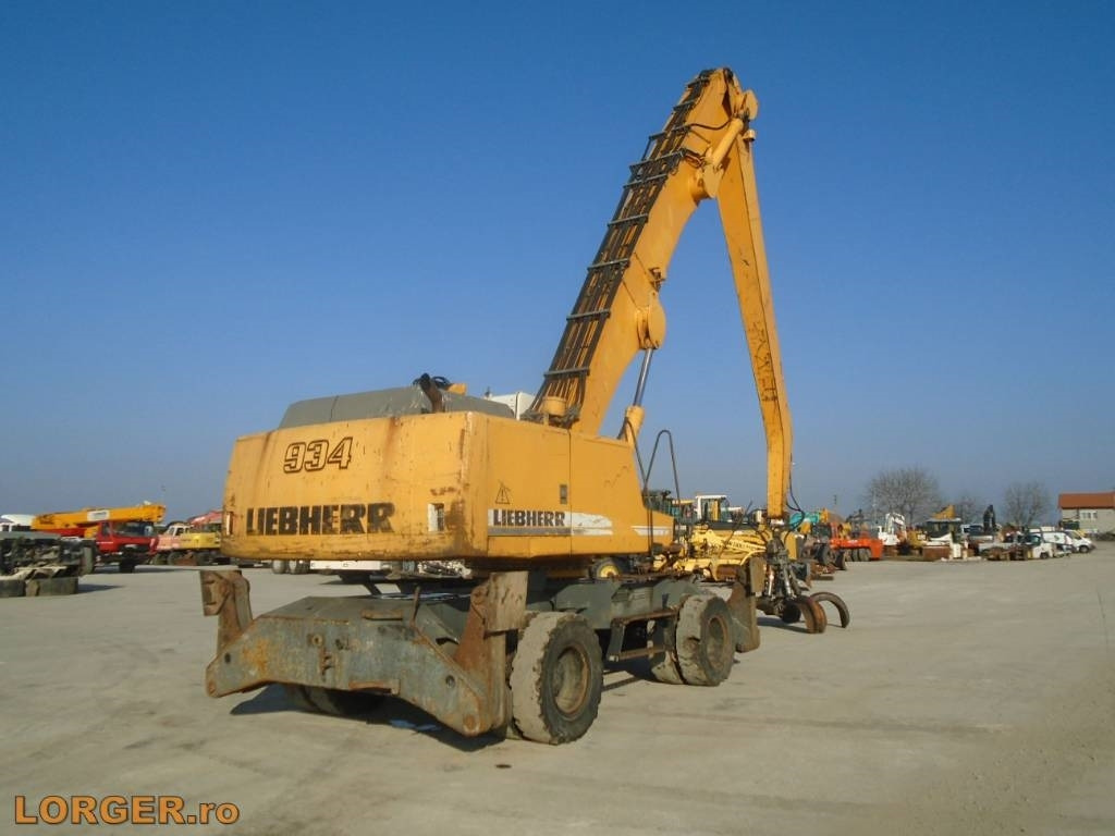 Liebherr A 934 B - Umschlagbagger: das Bild 4 Liebherr A 934 B - Umschlagbagger: das Bild 4