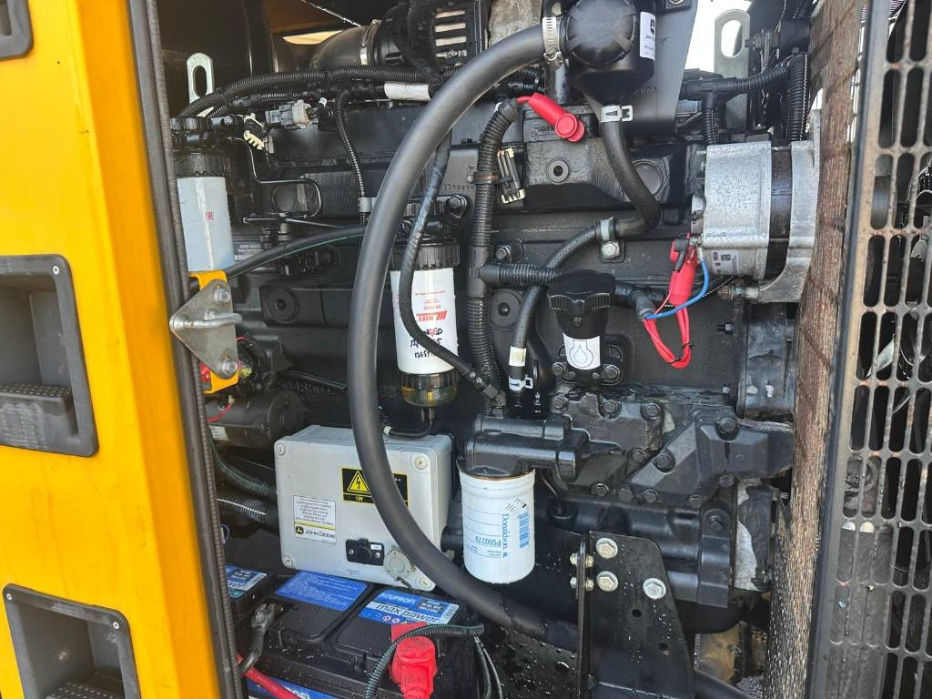 Sdmo R165 C3 - Stromgenerator: das Bild 4 Sdmo R165 C3 - Stromgenerator: das Bild 4