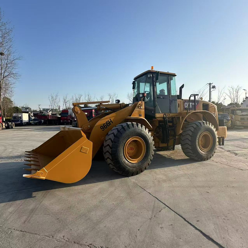 CATERPILLAR 966H - Radlader: das Bild 2 CATERPILLAR 966H - Radlader: das Bild 2