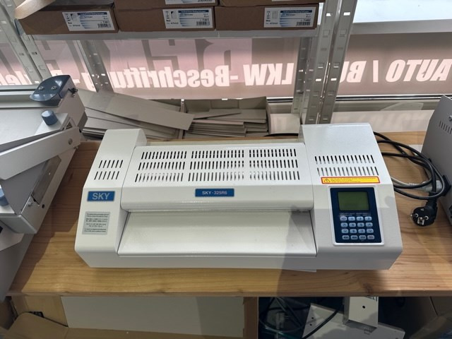 Fastbind Casematic H 32 PRO - Druckmaschine: das Bild 2 Fastbind Casematic H 32 PRO - Druckmaschine: das Bild 2