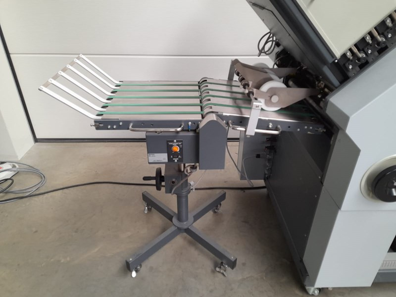 Horizon AF-566 F | folder | 6 | 2014 - Falzmaschine: das Bild 2 Horizon AF-566 F | folder | 6 | 2014 - Falzmaschine: das Bild 2
