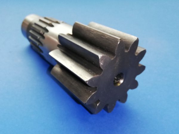 010170A Wałek silnika obrotu Yanmar B25 - Schwenkmotor für Baumaschine: das Bild 1 010170A Wałek silnika obrotu Yanmar B25 - Schwenkmotor für Baumaschine: das Bild 1