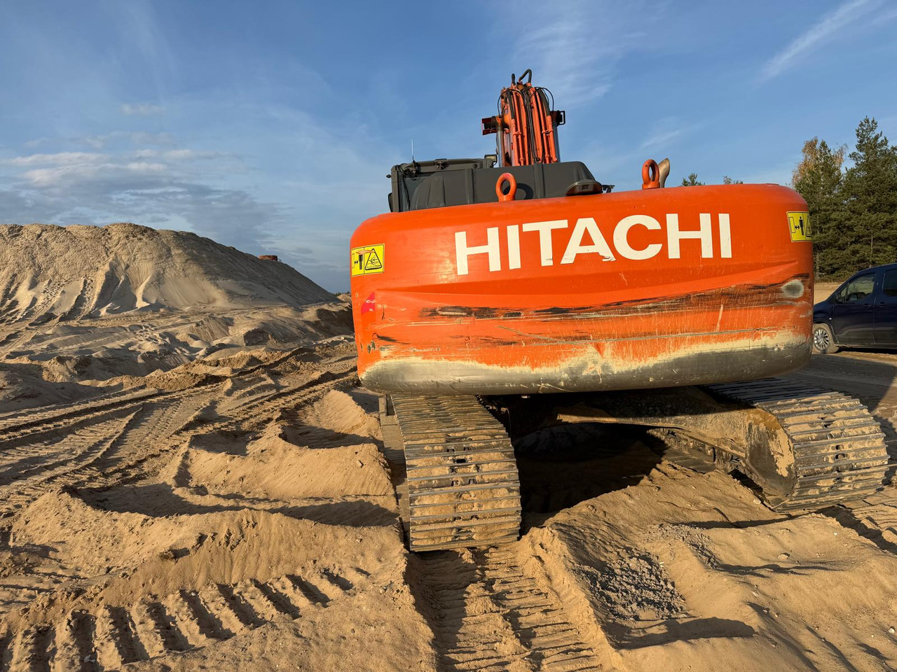 HITACHI ZX250LC-3 - Kettenbagger: das Bild 3 HITACHI ZX250LC-3 - Kettenbagger: das Bild 3