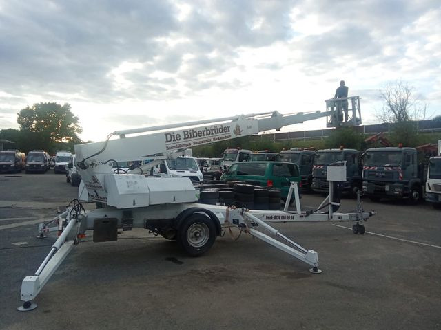 DENKA - LIFT DL 25 - Anhänger-Arbeitsbühne: das Bild 4 DENKA - LIFT DL 25 - Anhänger-Arbeitsbühne: das Bild 4