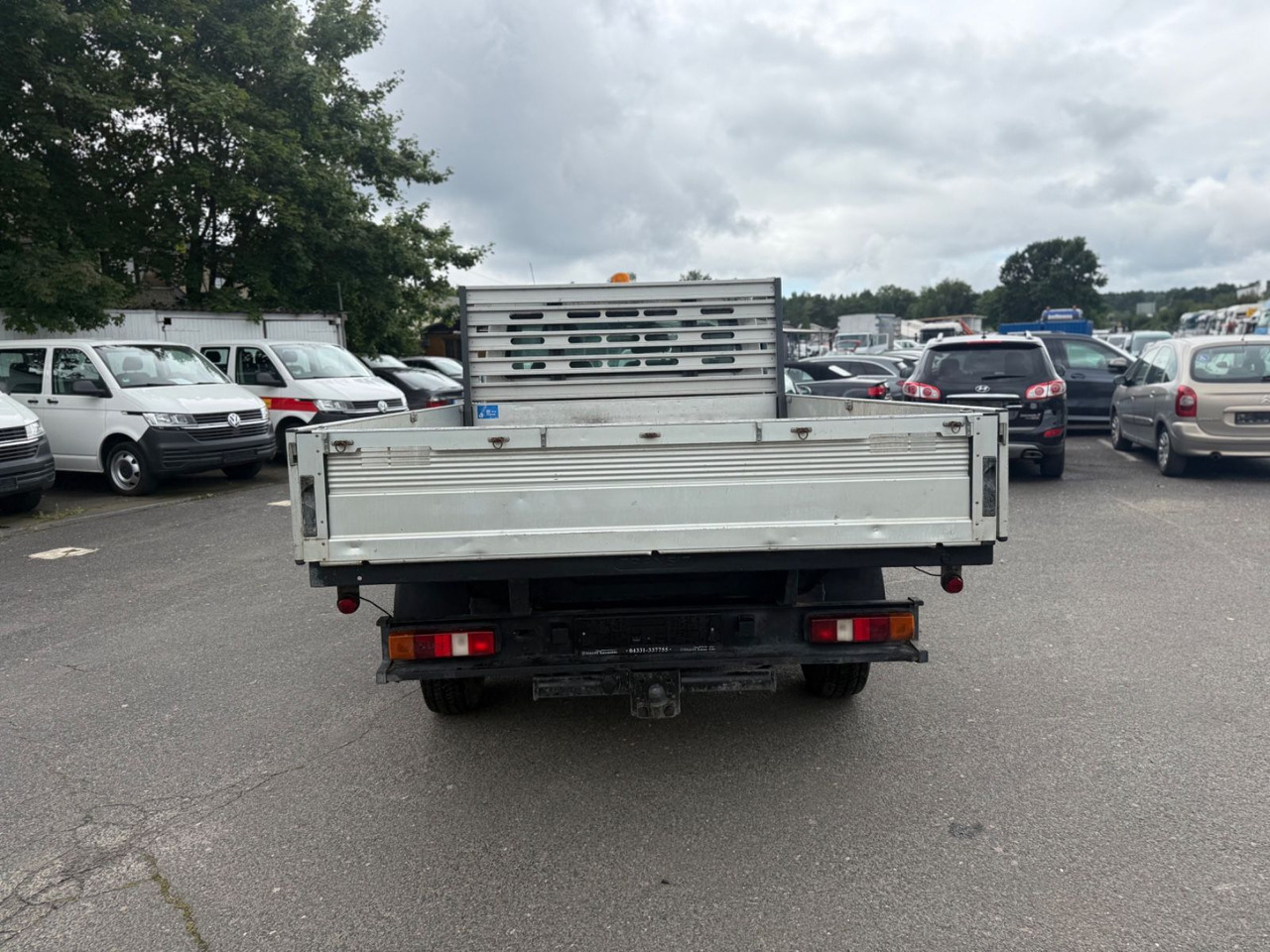 Ford Transit Pritsche FT 350 M Einzelkabine 110 KM - Pritsche Transporter: das Bild 5 Ford Transit Pritsche FT 350 M Einzelkabine 110 KM - Pritsche Transporter: das Bild 5