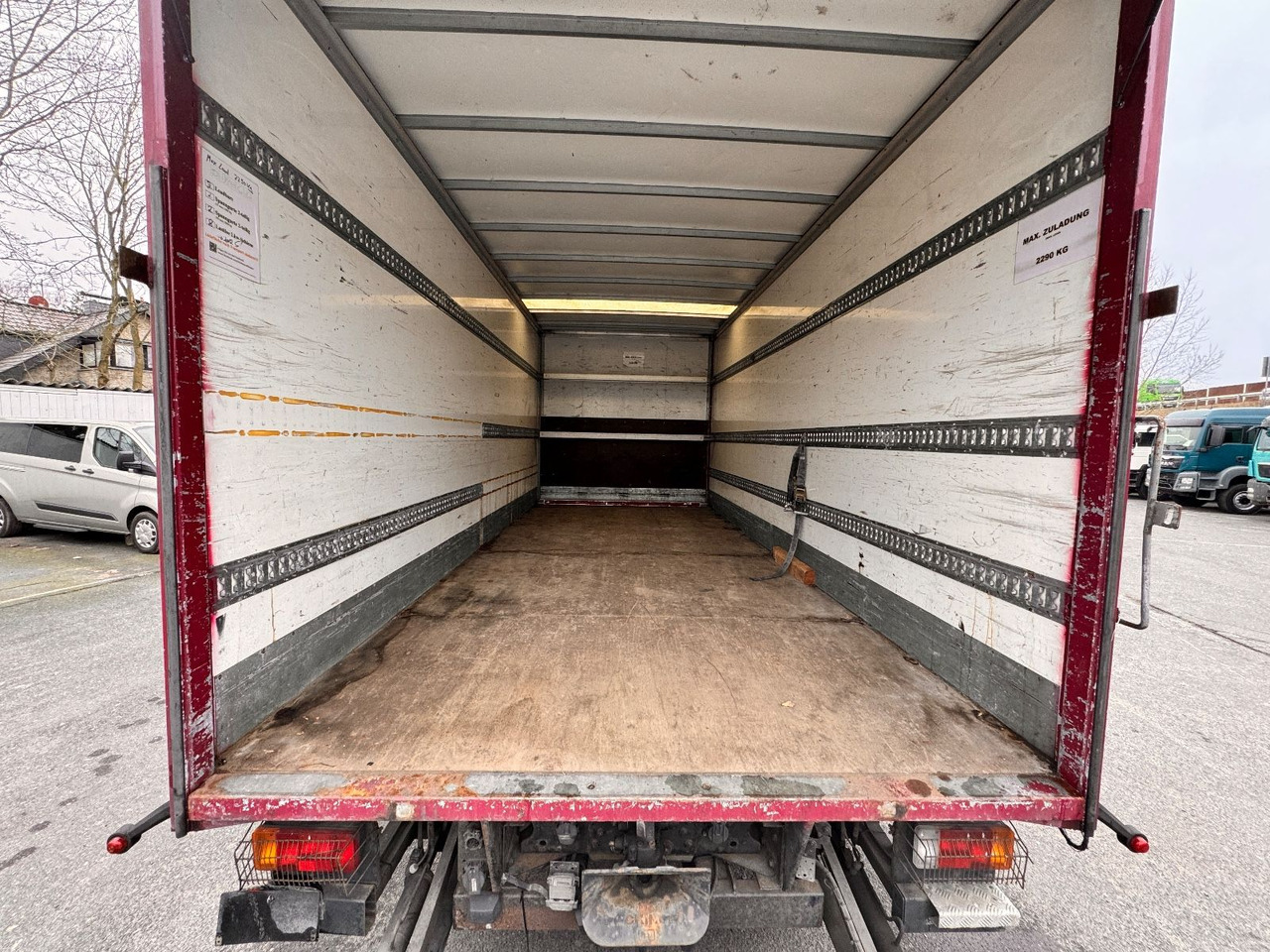 Koffer LKW Iveco ML 80 E 21: das Bild 15