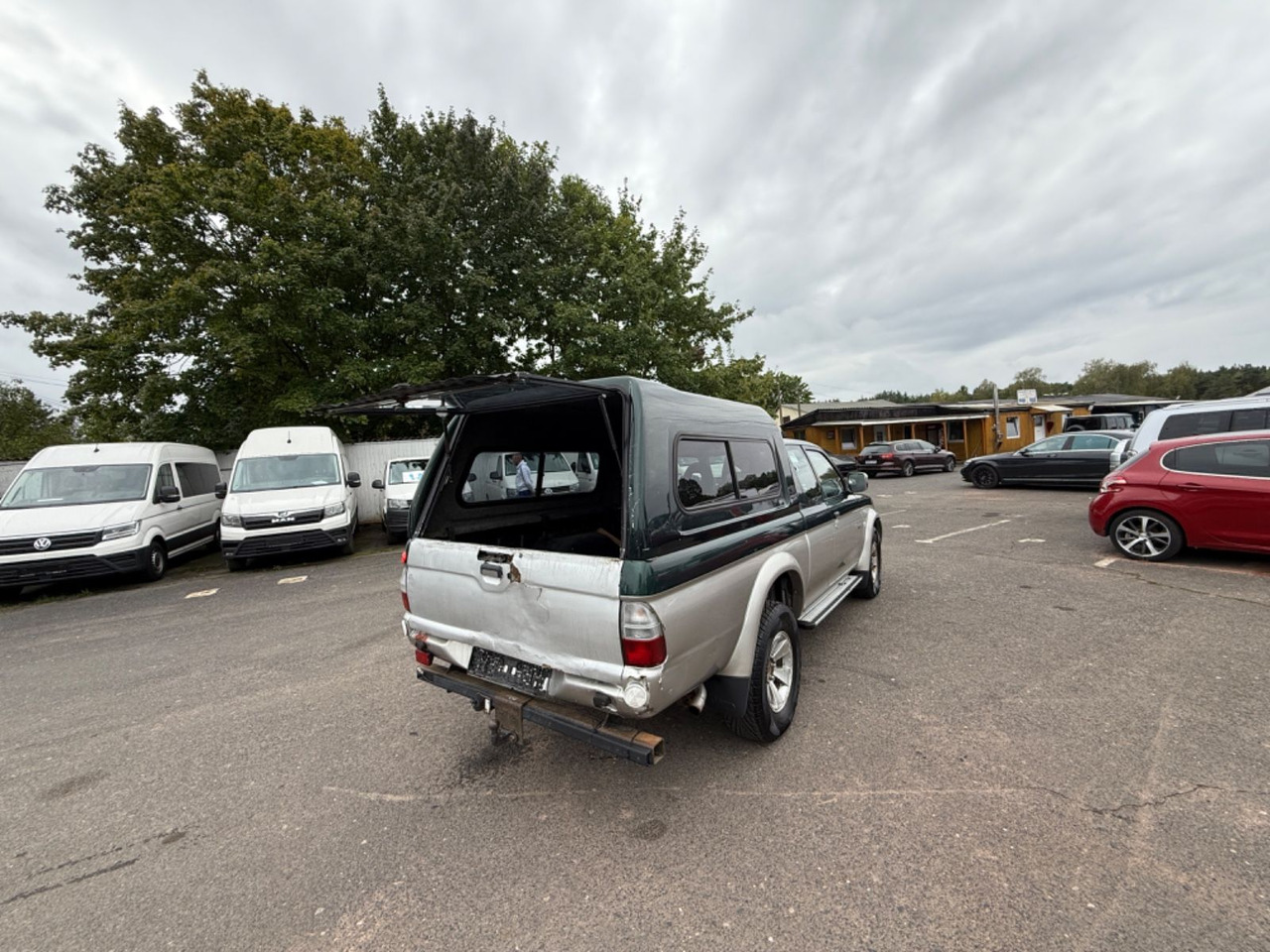 SUV/ Geländewagen Mitsubishi L200 Magnum  TD Intense Club Cab 2500: das Bild 7