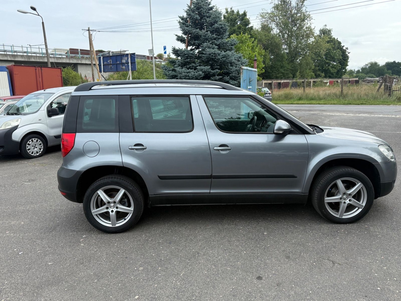 Skoda Yeti Active 4x4 - SUV/ Geländewagen: das Bild 3 Skoda Yeti Active 4x4 - SUV/ Geländewagen: das Bild 3