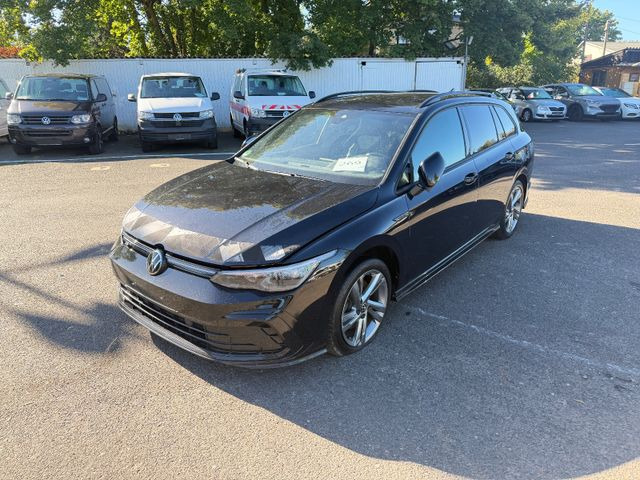 Volkswagen Golf VIII Variant R-Line Wasserschaden - Kombi: das Bild 3 Volkswagen Golf VIII Variant R-Line Wasserschaden - Kombi: das Bild 3