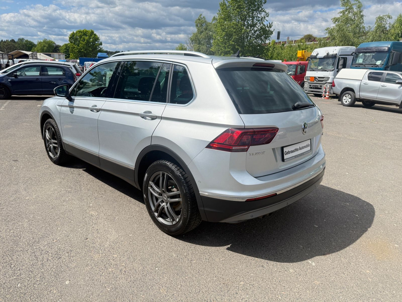 Volkswagen Tiguan Highline BMT/Start-Stopp 4Motion - SUV/ Geländewagen: das Bild 5 Volkswagen Tiguan Highline BMT/Start-Stopp 4Motion - SUV/ Geländewagen: das Bild 5