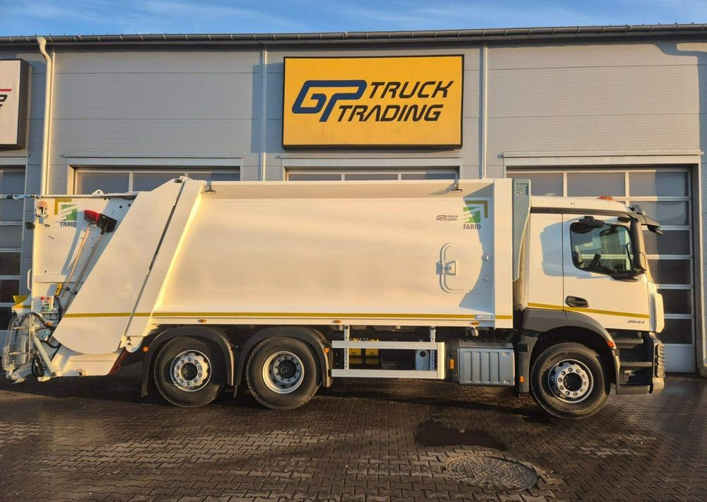 Mercedes-Benz Actros 2633, śmieciarka Farid - Müllwagen: das Bild 3 Mercedes-Benz Actros 2633, śmieciarka Farid - Müllwagen: das Bild 3