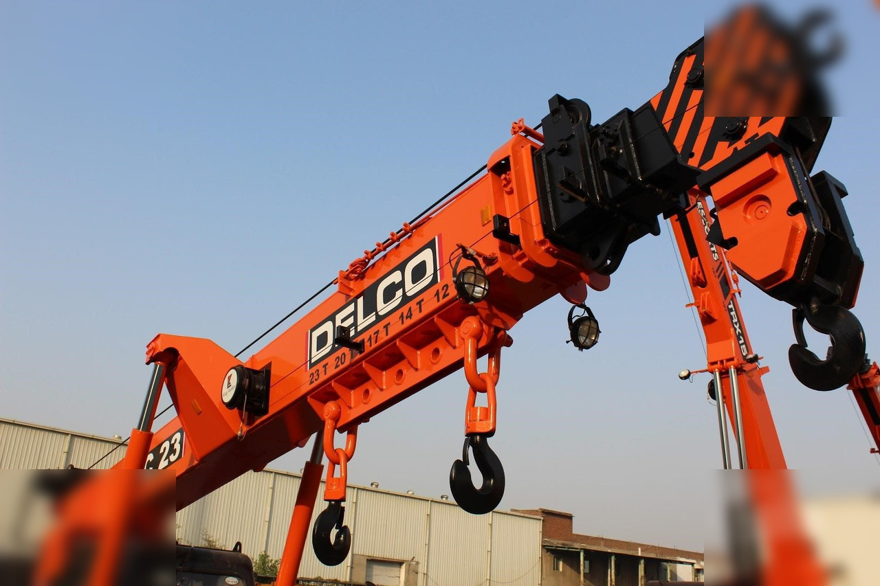 DELCO PNC 23 - Mobilkran: das Bild 3 DELCO PNC 23 - Mobilkran: das Bild 3
