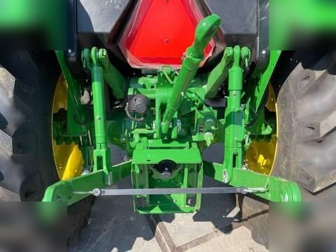 JOHN DEERE 5210 - Traktor: das Bild 5 JOHN DEERE 5210 - Traktor: das Bild 5