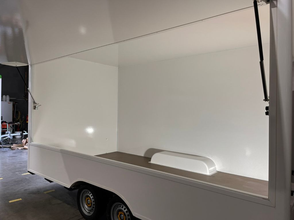 Esselmann Sandwich Anhänger Karello 4.2 Esselmann Sandwich Anhänger Karello 4.2 - Verkaufsanhänger: das Bild 4 Esselmann Sandwich Anhänger Karello 4.2 Esselmann Sandwich Anhänger Karello 4.2 - Verkaufsanhänger: das Bild 4