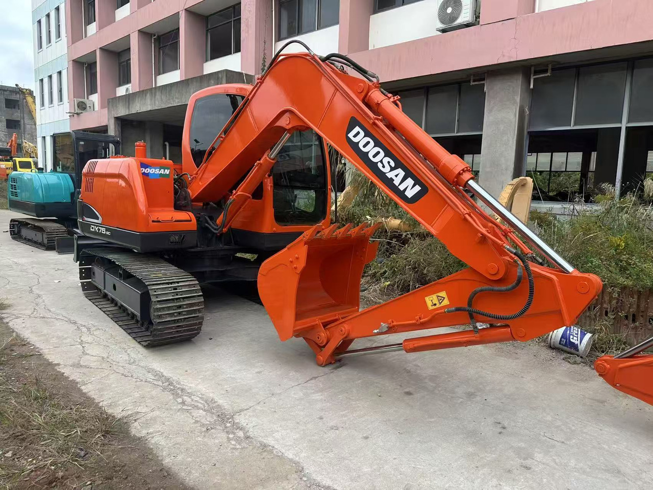 Doosan DX75 - Kettenbagger: das Bild 3 Doosan DX75 - Kettenbagger: das Bild 3