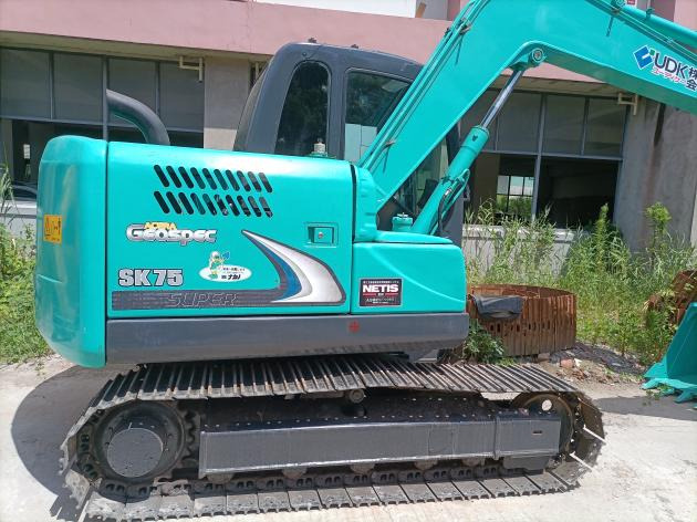 Kobelco SK75 - Kettenbagger: das Bild 3 Kobelco SK75 - Kettenbagger: das Bild 3