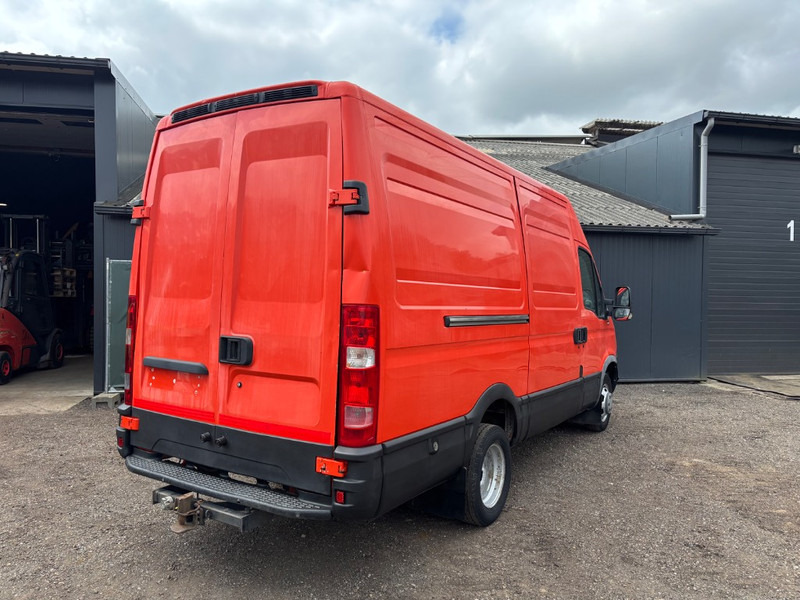Iveco Daily 35C L2H2 85kW dubbellucht double air tyres - Kastenwagen: das Bild 2 Iveco Daily 35C L2H2 85kW dubbellucht double air tyres - Kastenwagen: das Bild 2
