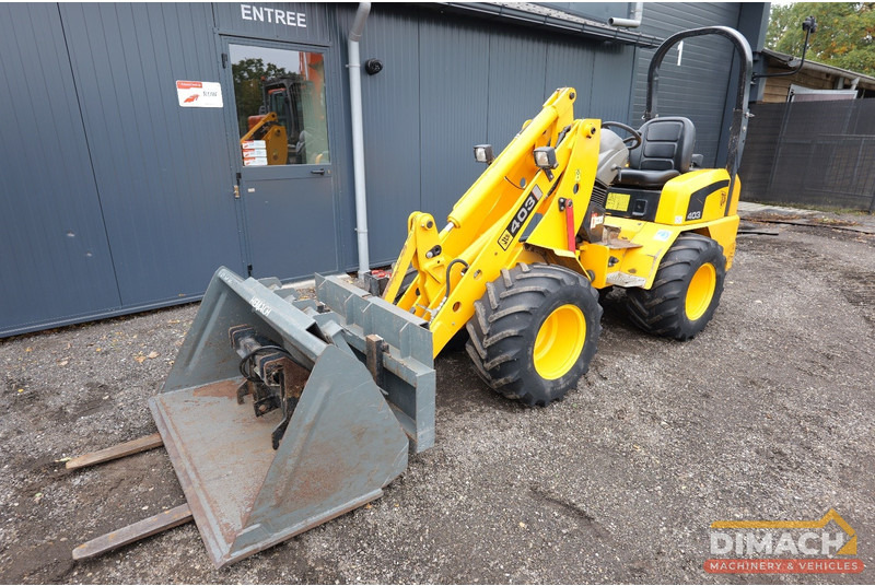JCB 403 Zeer nette shovel met hydraulische snelwissel en bak en palletvorken 120cm lang - Lader: das Bild 4 JCB 403 Zeer nette shovel met hydraulische snelwissel en bak en palletvorken 120cm lang - Lader: das Bild 4