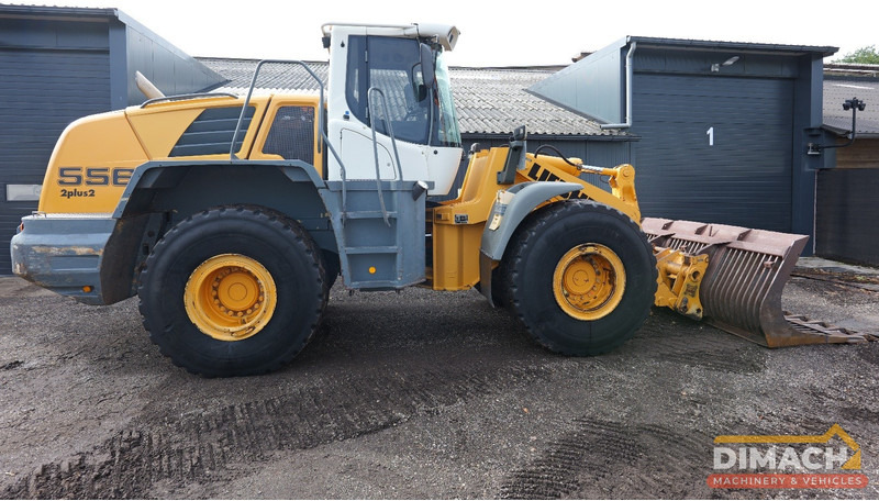 Liebherr L556 Like new!! Airco, quick coupler, skeleton bucket with teeths - Lader: das Bild 2 Liebherr L556 Like new!! Airco, quick coupler, skeleton bucket with teeths - Lader: das Bild 2
