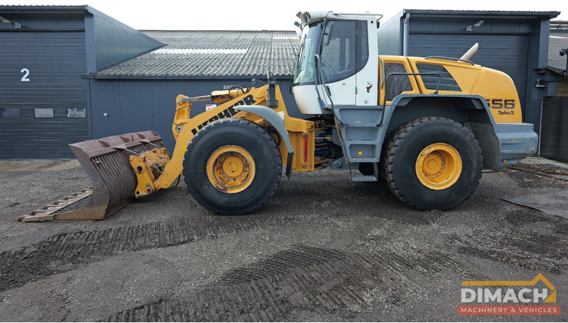 Liebherr L556 Like new!! Airco, quick coupler, skeleton bucket with teeths - Lader: das Bild 1 Liebherr L556 Like new!! Airco, quick coupler, skeleton bucket with teeths - Lader: das Bild 1