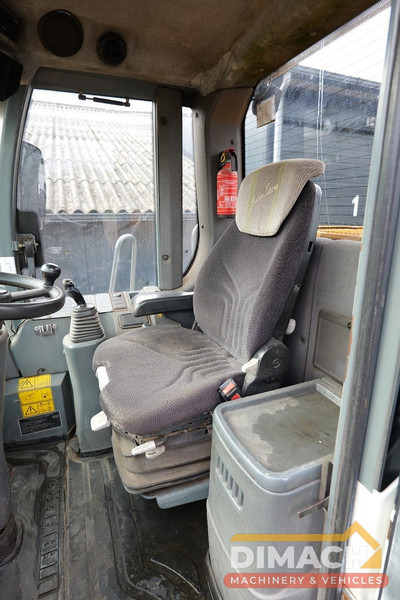 Liebherr L556 Like new!! Airco, quick coupler, skeleton bucket with teeths - Lader: das Bild 5 Liebherr L556 Like new!! Airco, quick coupler, skeleton bucket with teeths - Lader: das Bild 5
