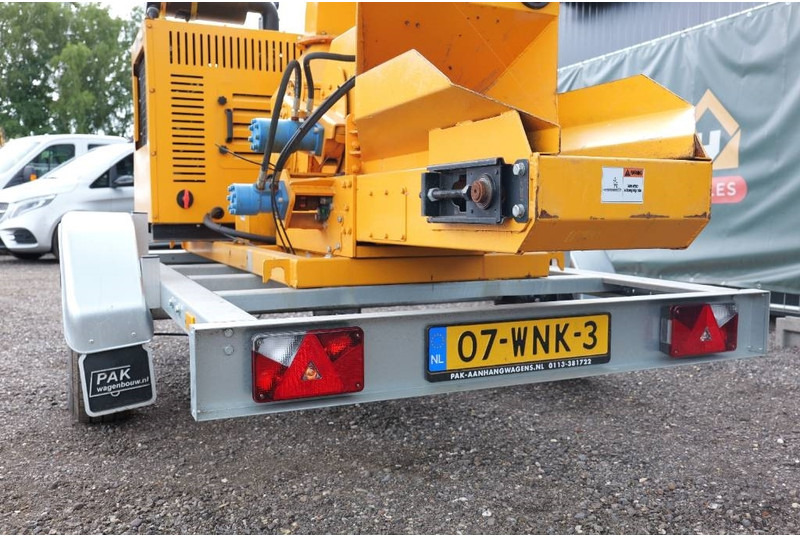 Shengmiao Hc6140 new wood chipper with trailer!! - Holzschredder: das Bild 3 Shengmiao Hc6140 new wood chipper with trailer!! - Holzschredder: das Bild 3