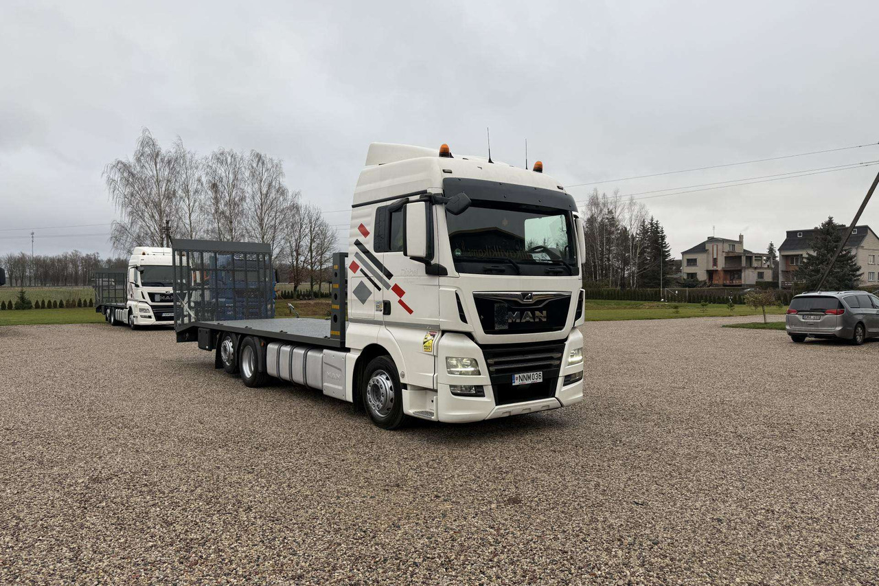 MAN TGX 26.430 - Autotransporter LKW: das Bild 2 MAN TGX 26.430 - Autotransporter LKW: das Bild 2