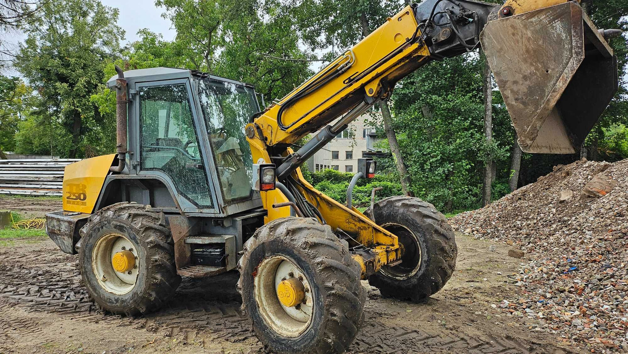 Ładowarka teleskopowa MATBRO TR250-110 Powershift jcb - Teleskopradlader: das Bild 4 Ładowarka teleskopowa MATBRO TR250-110 Powershift jcb - Teleskopradlader: das Bild 4