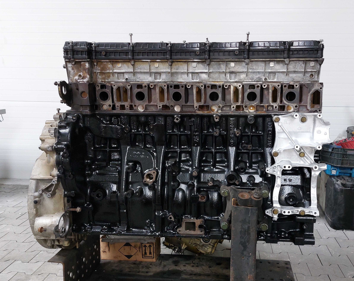Silnik Mercedes om 473 Actros Class Duetz - Andere Technik: das Bild 1 Silnik Mercedes om 473 Actros Class Duetz - Andere Technik: das Bild 1