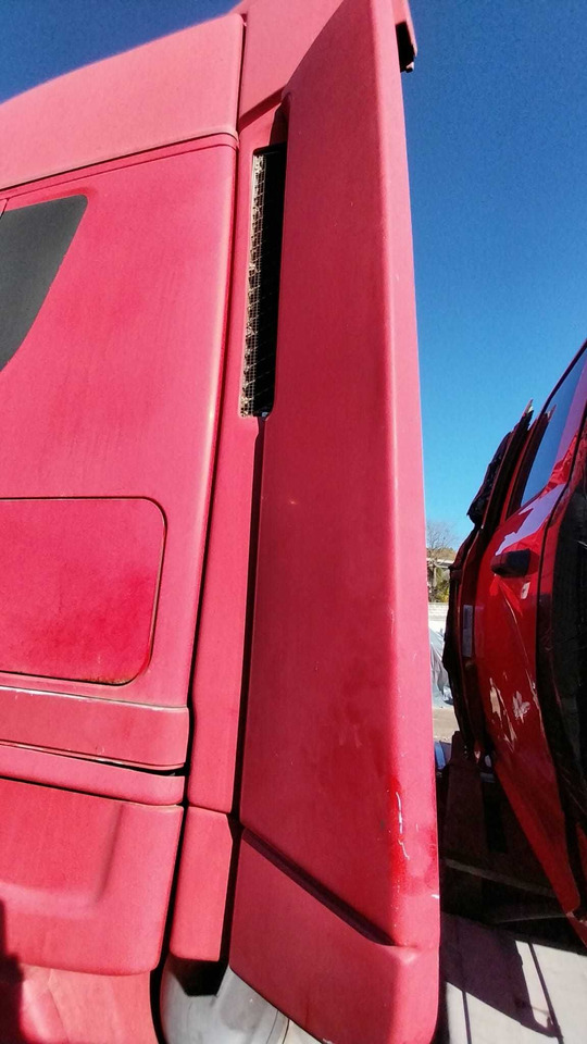 Owiewki do Iveco Stralis 500 - Aeropack/ Spoiler für LKW: das Bild 2 Owiewki do Iveco Stralis 500 - Aeropack/ Spoiler für LKW: das Bild 2