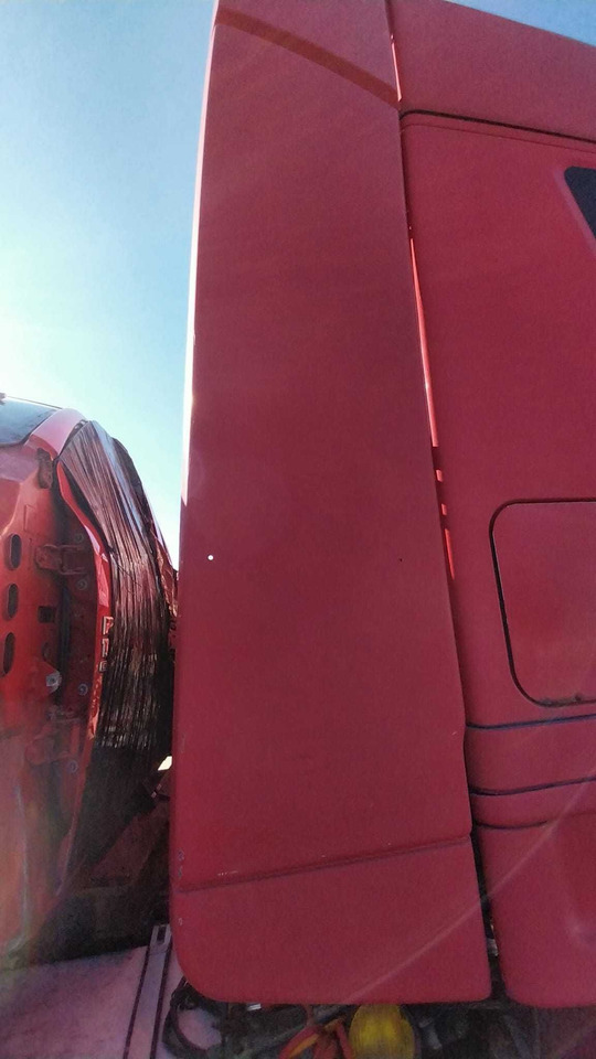 Owiewki do Iveco Stralis 500 - Aeropack/ Spoiler für LKW: das Bild 1 Owiewki do Iveco Stralis 500 - Aeropack/ Spoiler für LKW: das Bild 1